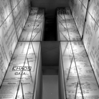 Pergamon-Museum in Berlin: Vitrinen, Podeste, Ausstellungsbauten, Gastronomieobjekte, Spiegeldecken, Spiegelwand, Shop